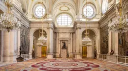 Reunión de Sus Majestades los Reyes con los miembros de los Patronatos de la Fundación Princesa de Asturias