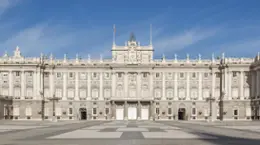 Reunión de Sus Majestades los Reyes con los miembros de los Patronatos de la Fundación Princesa de Asturias