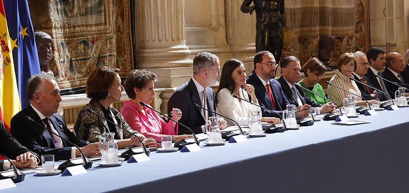 TM The King and Queen meet with the members of the boards of trustees of the Princess of Asturias Foundation