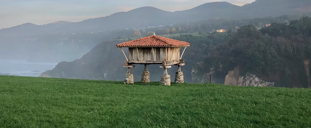 Parroquia de Cadavéu, Premio al Pueblo Ejemplar de Asturias