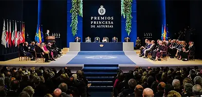 El escenario del Teatro Campoamor durante la Ceremonia de los Premios Princesa de Asturias 2022