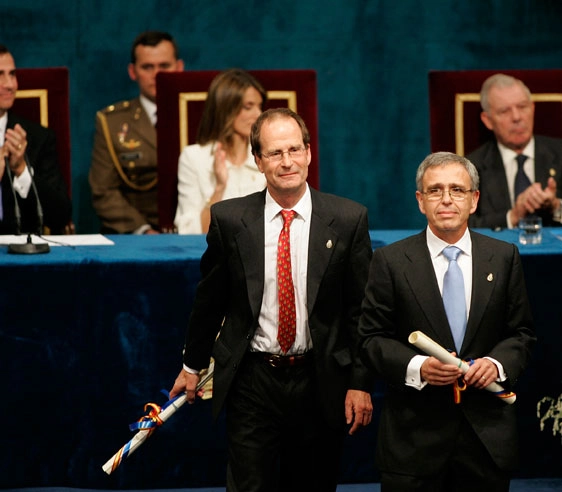 Peter Lawrence and Ginés Morata