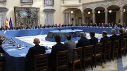 Reunión de Sus Majestades los Reyes con los miembros de los Patronatos de la Fundación Princesa de Asturias